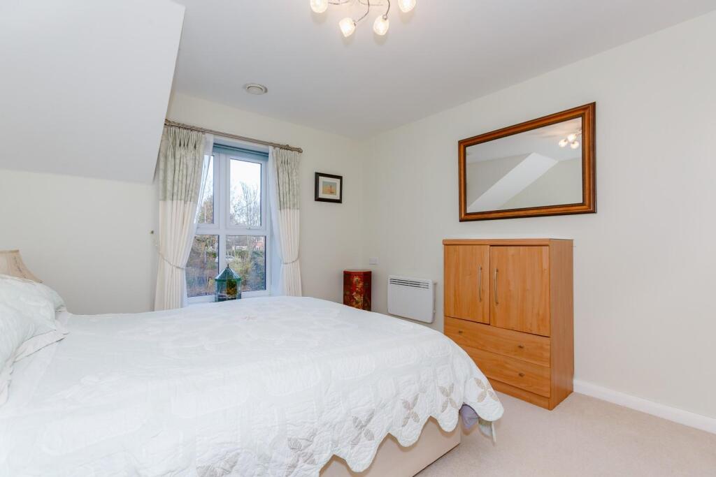 Thackrah Court, Squirrel Way, Shadwell, Leeds photo 3