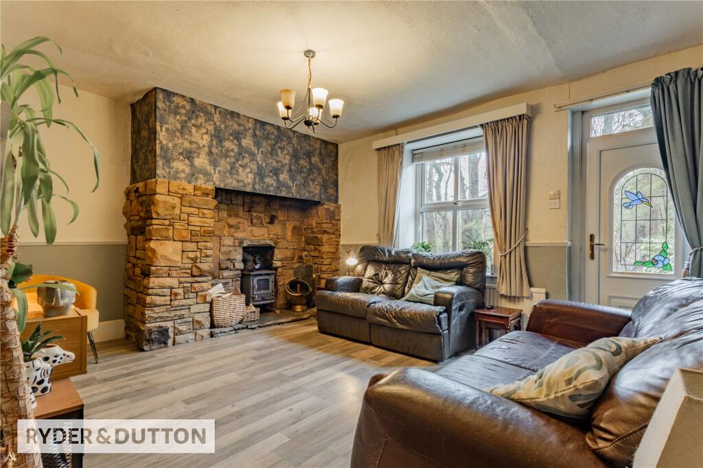 Main image of property: Huddersfield Road, Newhey, Rochdale, Greater Manchester, OL16