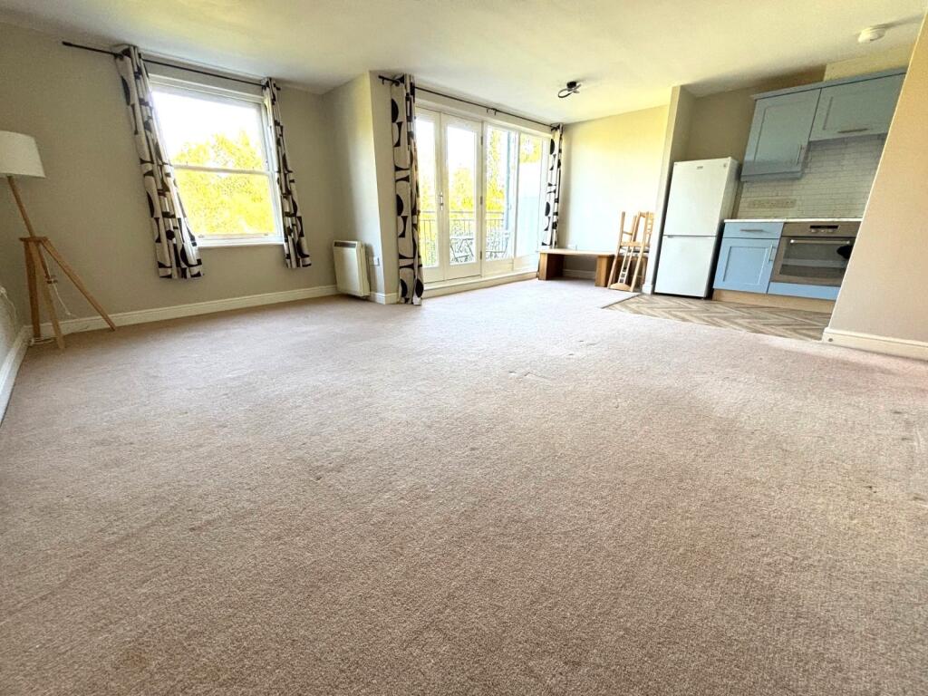 Apartment in Canterbury, Stuppington, Wincheap - View 4