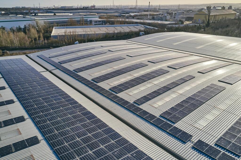 UKPurfleet343CompletionFeb23003_high.jpg