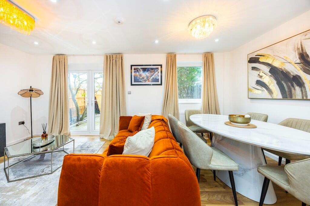 Main image of property: Worthing Close, London, E15