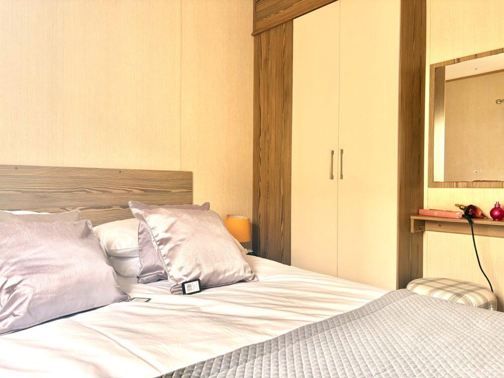 Sand le Mere Holiday Park – Yorkshire photo 3