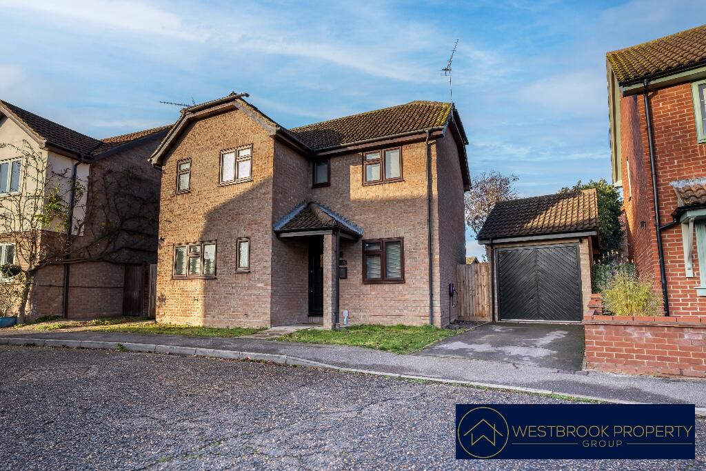 Main image of property: Leslie Park, Burnham-On-Crouch, Essex, CM0