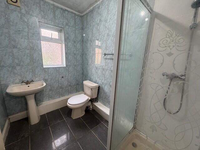 Additional image 15 of Cole Valley Road