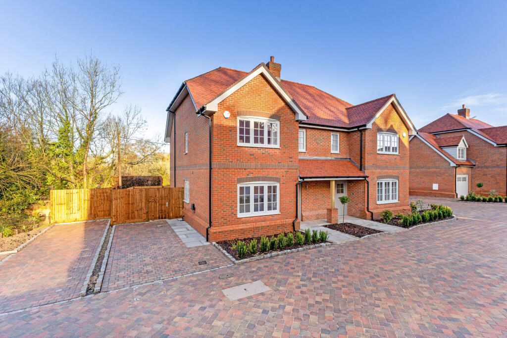 Main image of property: Bramall Place, Bowling Alley, Farnham, GU10