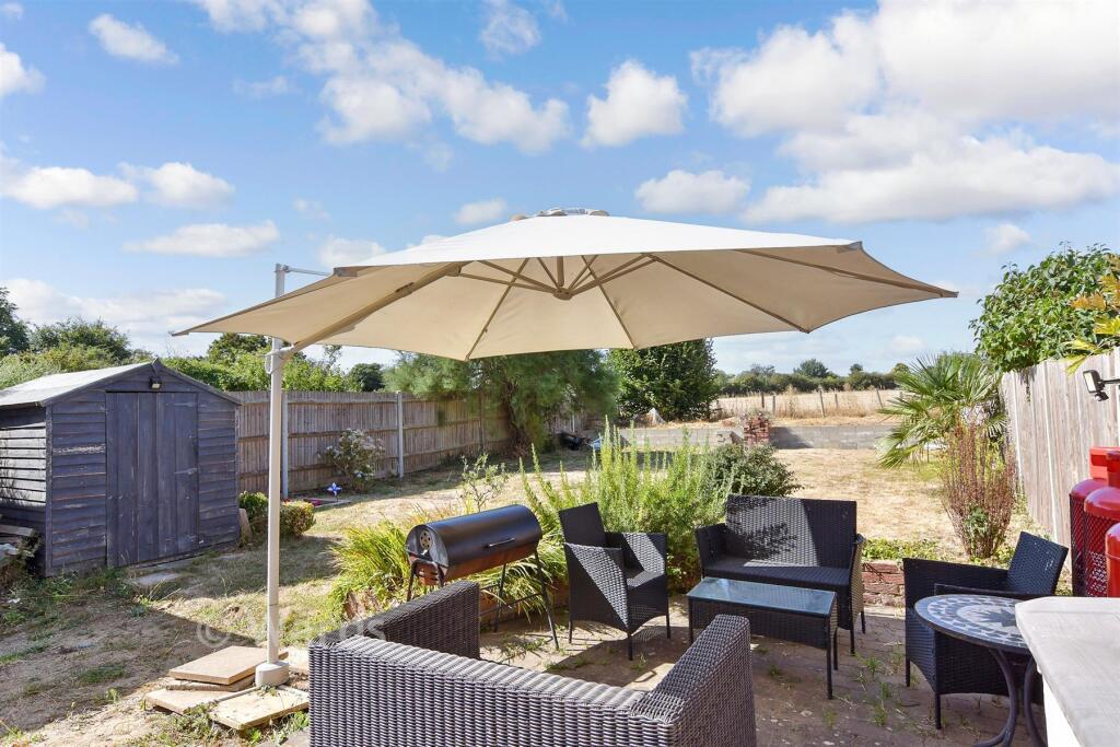 House in Dartford - View 2