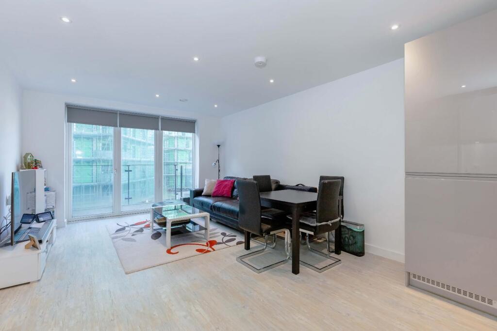 Goldstone Lane, Hove photo 4