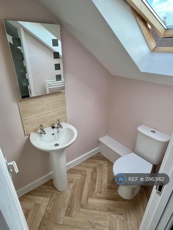 Additional image 12 of High St, Studley, B80