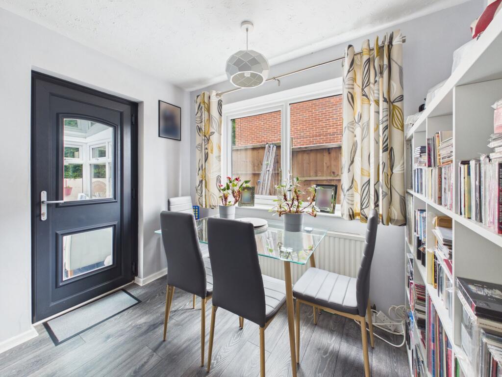 House in Nottingham, Woodthorpe - View 3
