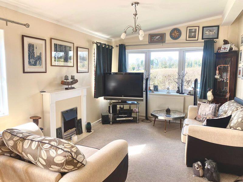 Rose Crescent, Pavenham photo 3