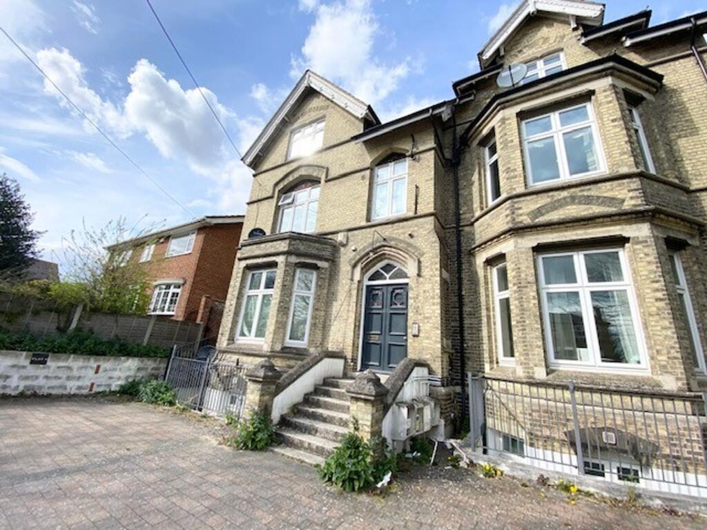 Main image of property: Tonbridge Road, Maidstone, ME16