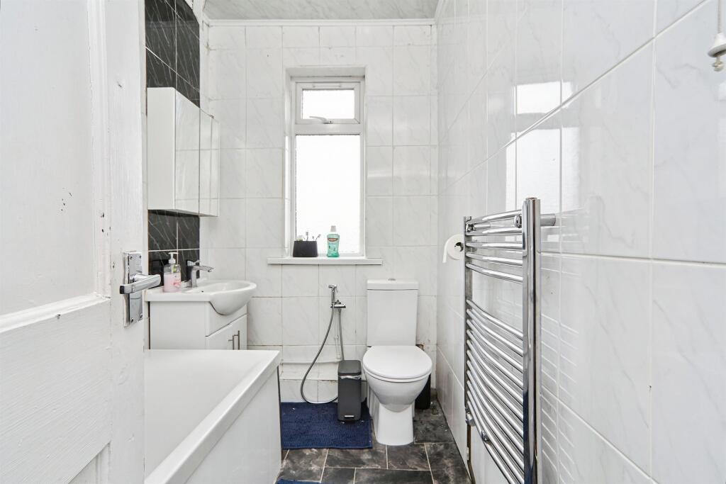 Additional image 11 of Oakworth Road, Keighley