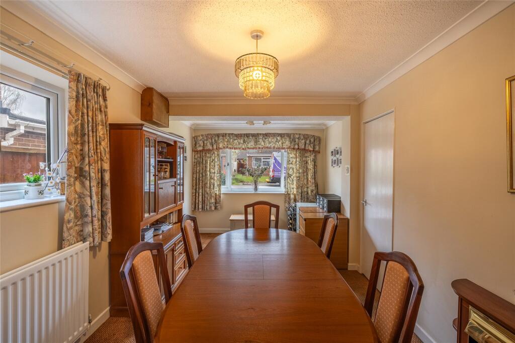 House in Wellington, Shawbirch - View 4