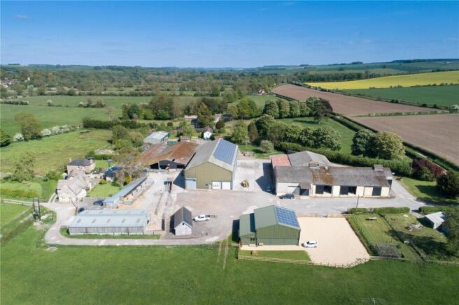 Bapton Farmyard