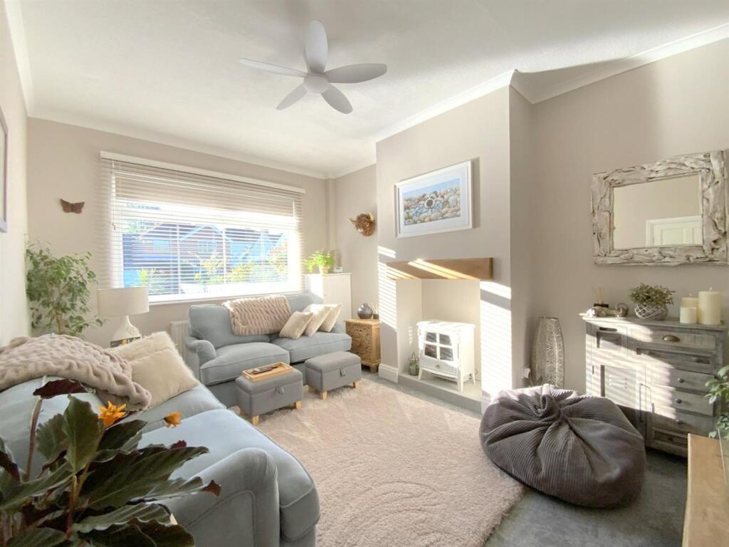 House in Doncaster - View 2