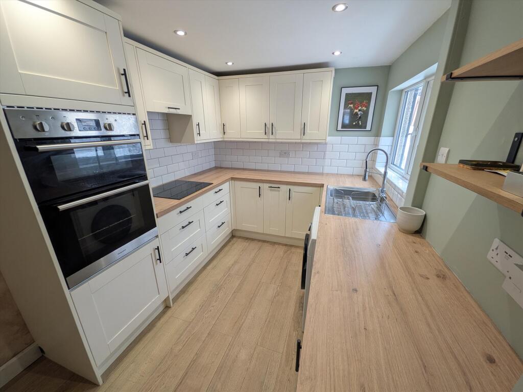 House in Lancaster - View 3