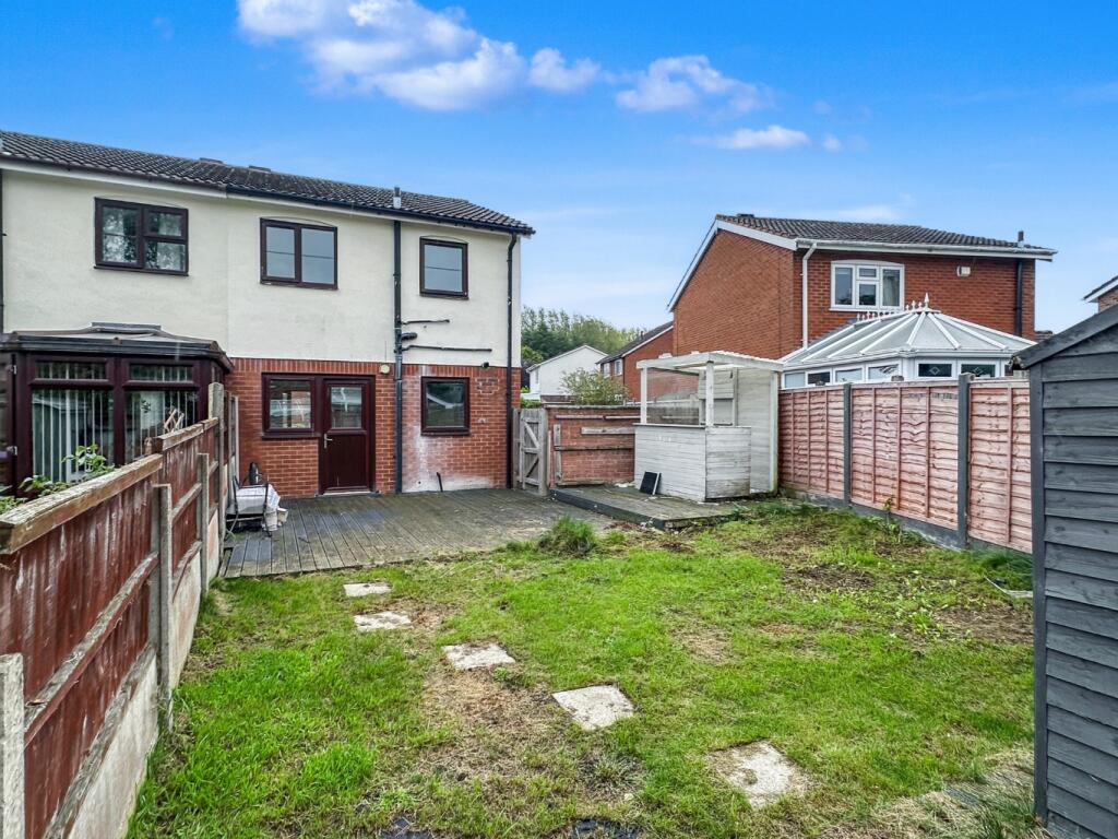 Hopkins Heath, Telford, Shropshire, TF5 0LU photo 4