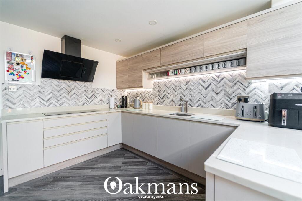 House in Redditch, Church Hill South - View 5