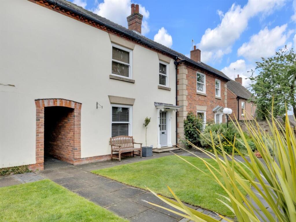 2-bed terraced on Potter Street, Derby, £290,000