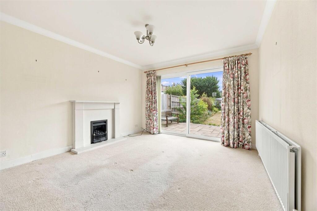 House in Southall - View 3