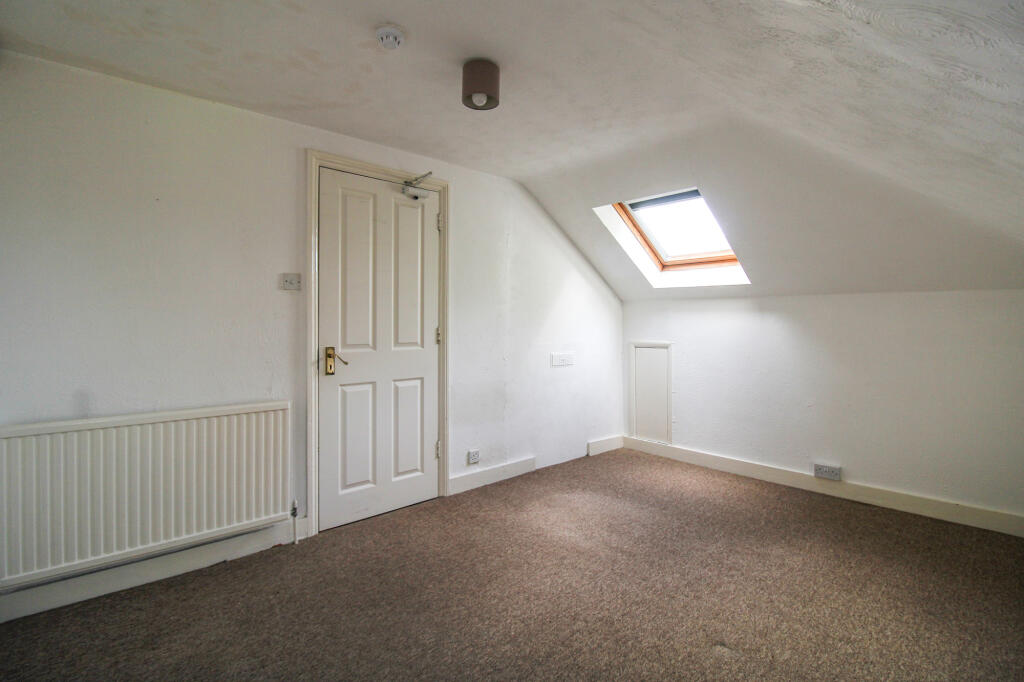 House in Guildford - View 3