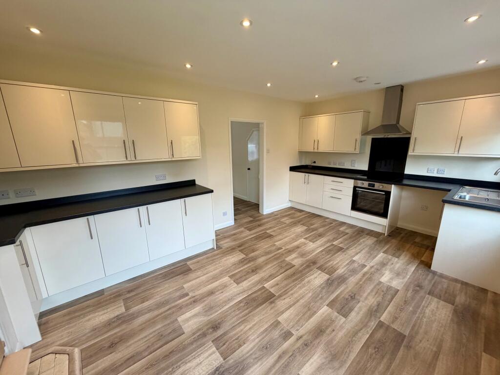 House in Ipswich - View 4