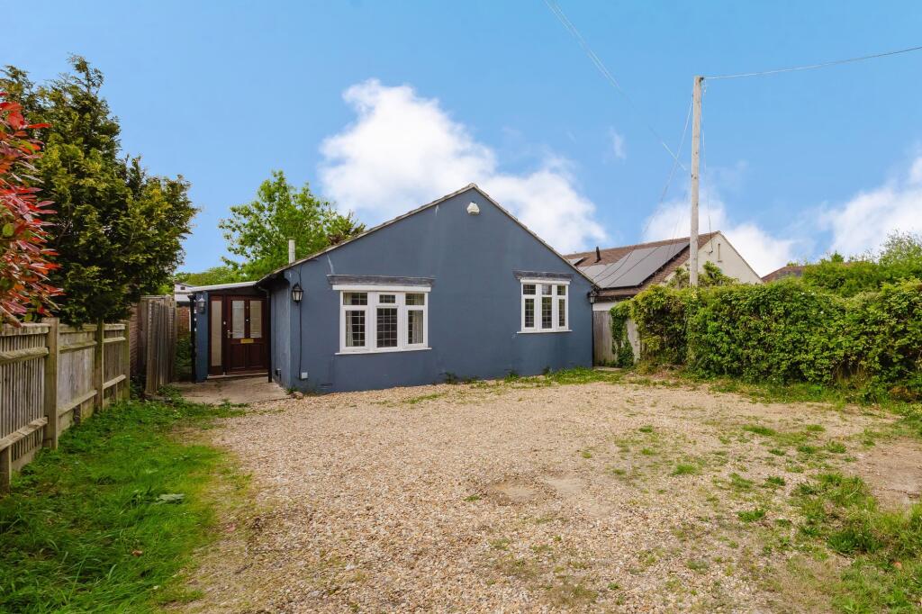 Main image of property: London Road, Henfield, BN5