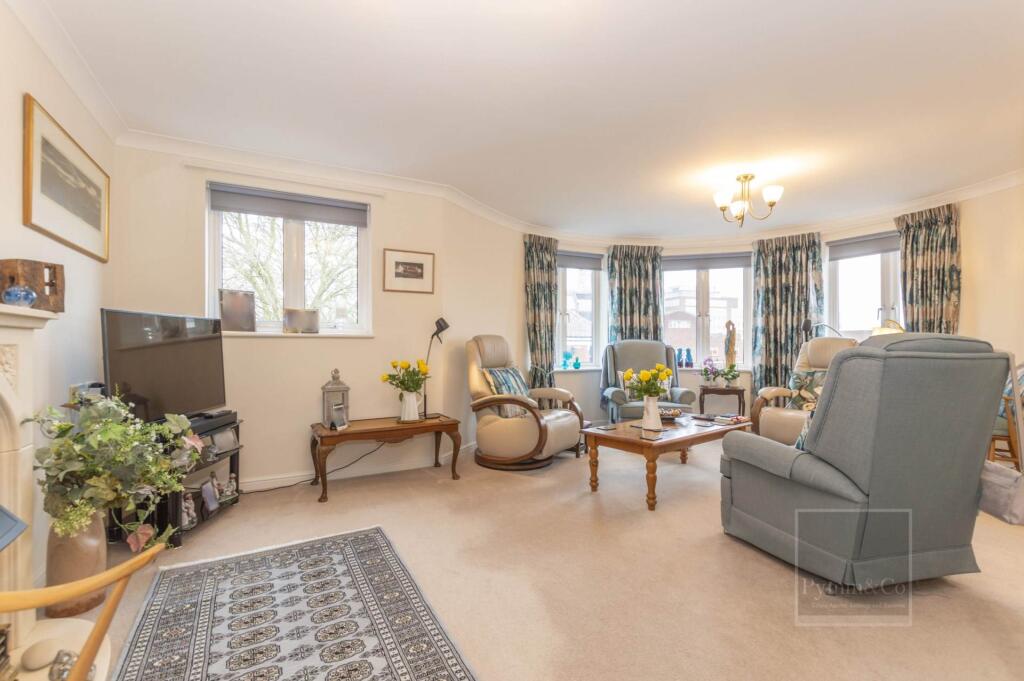 Warminger Court, Norwich photo 3