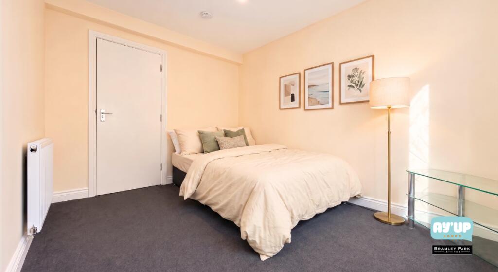 Main image of property: Room 6, 73 Rawmarsh Hill S62 6DN