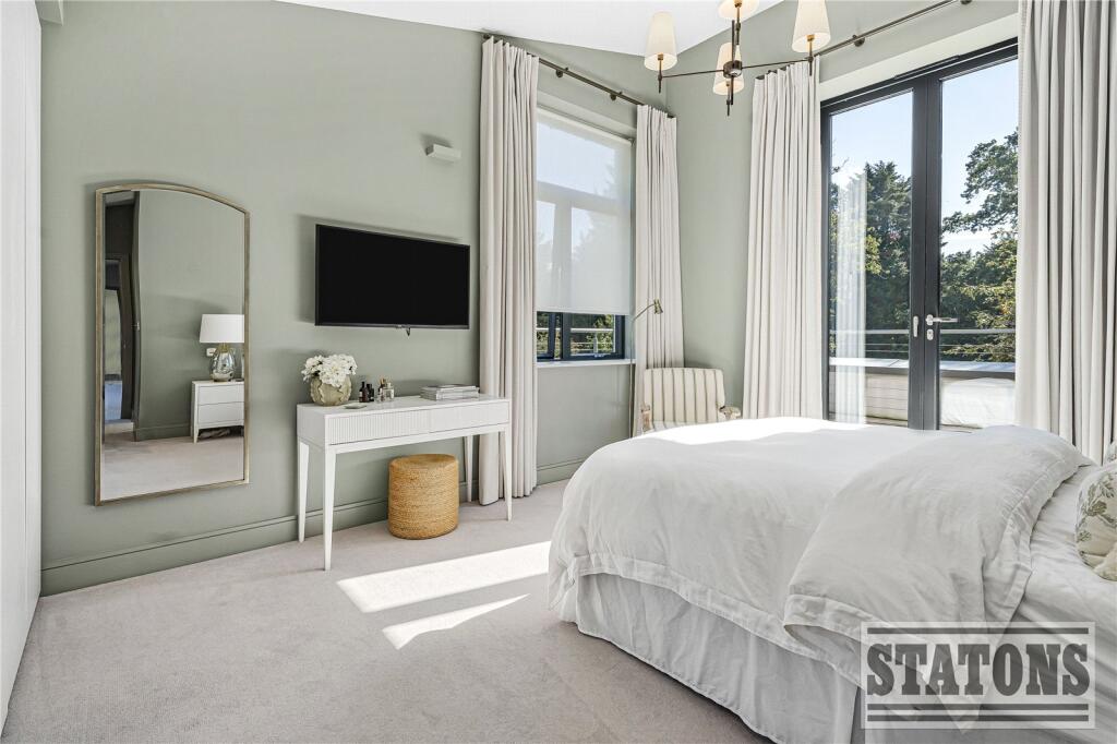 Additional image 14 of High Road, Essendon, Hatfield, Hertfordshire, AL9