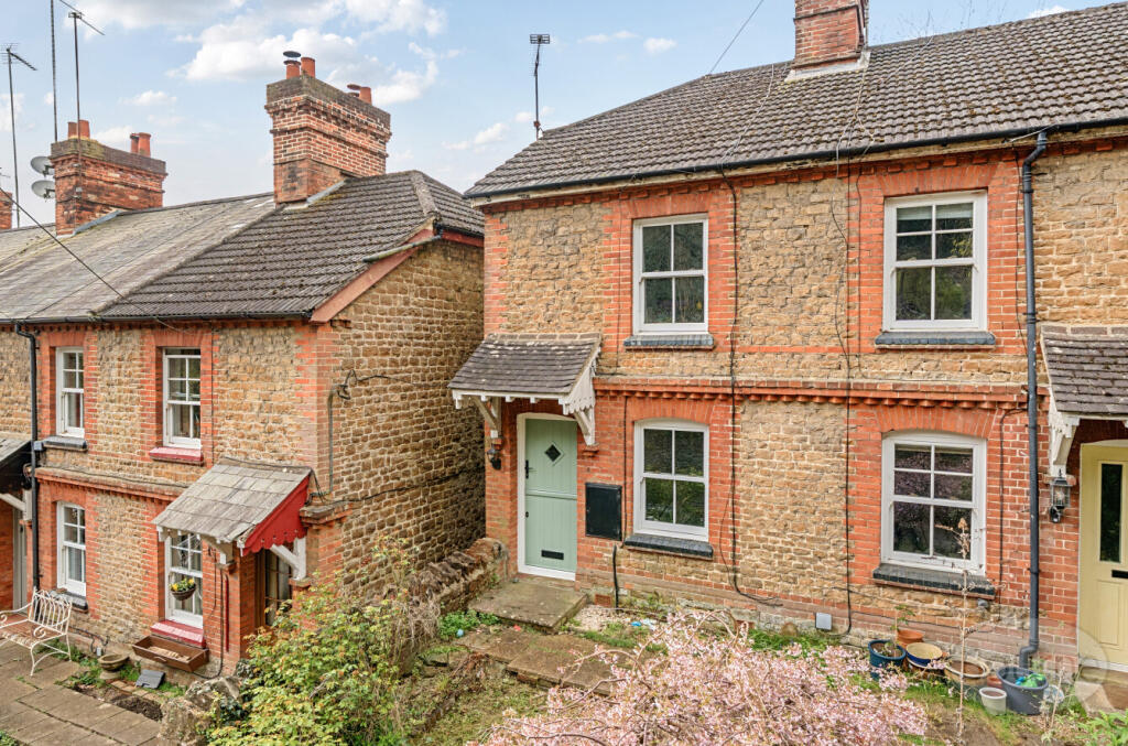 Main image of property: Eashing Lane, Godalming, Surrey, GU7