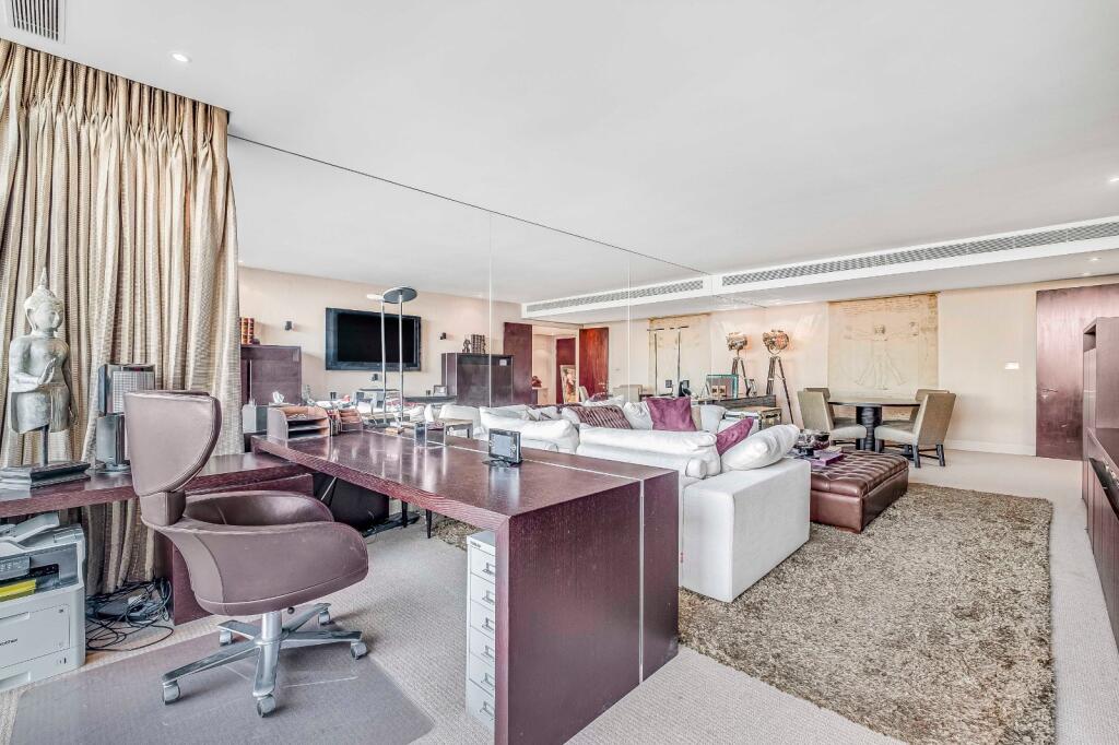 Apartment in London, Knightsbridge - View 5