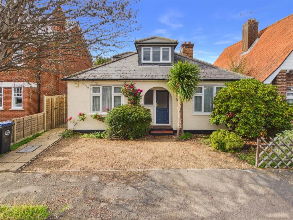Main image of property: Dale Road, Walton-On-Thames