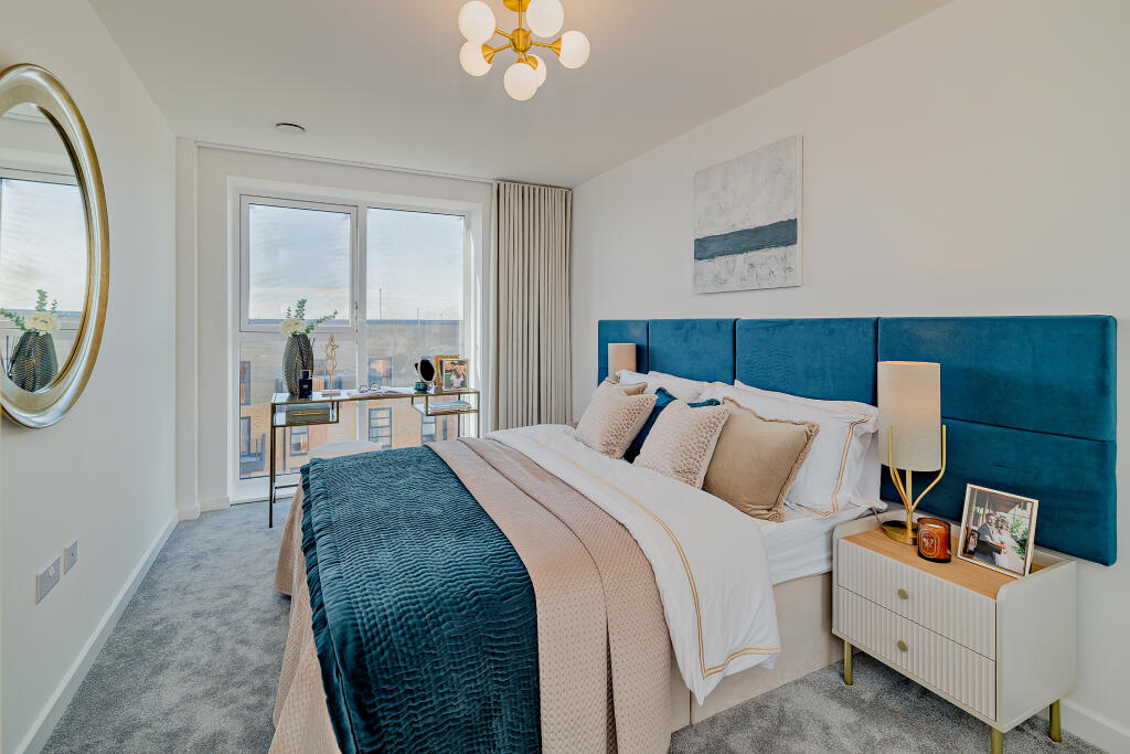 Apartment in Gravesham, Cable Wharf, Perry Street - More