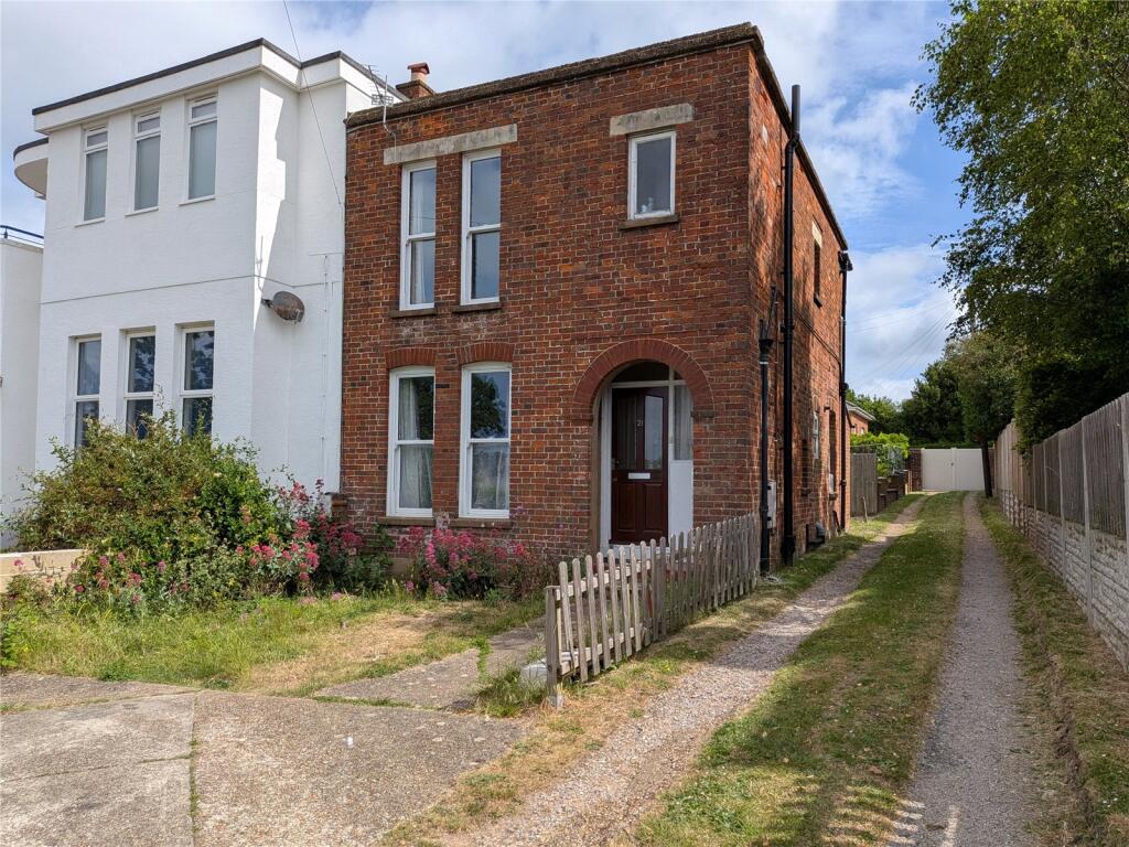 Main image of property: Cambridge Road, East Cowes, Isle Of Wight, PO32