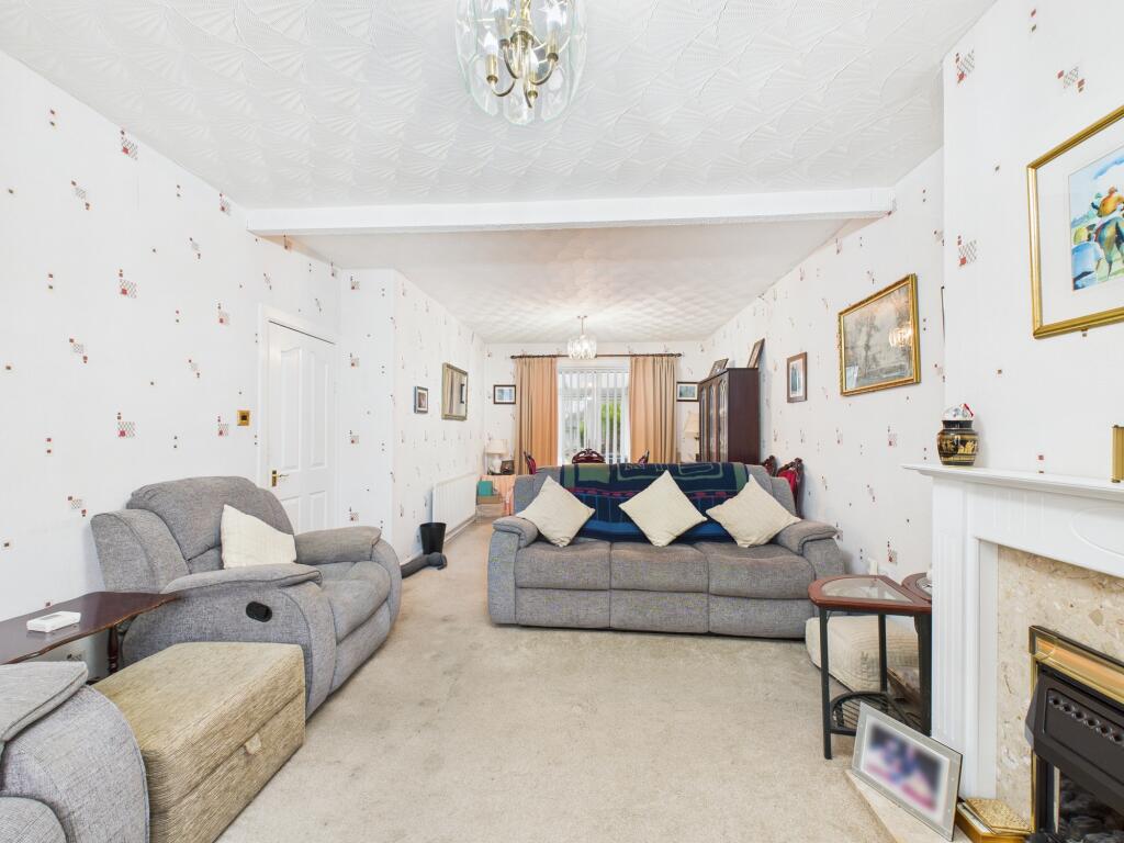 Scholes Lane, Thatto Heath, St Helens, WA10 - View 2