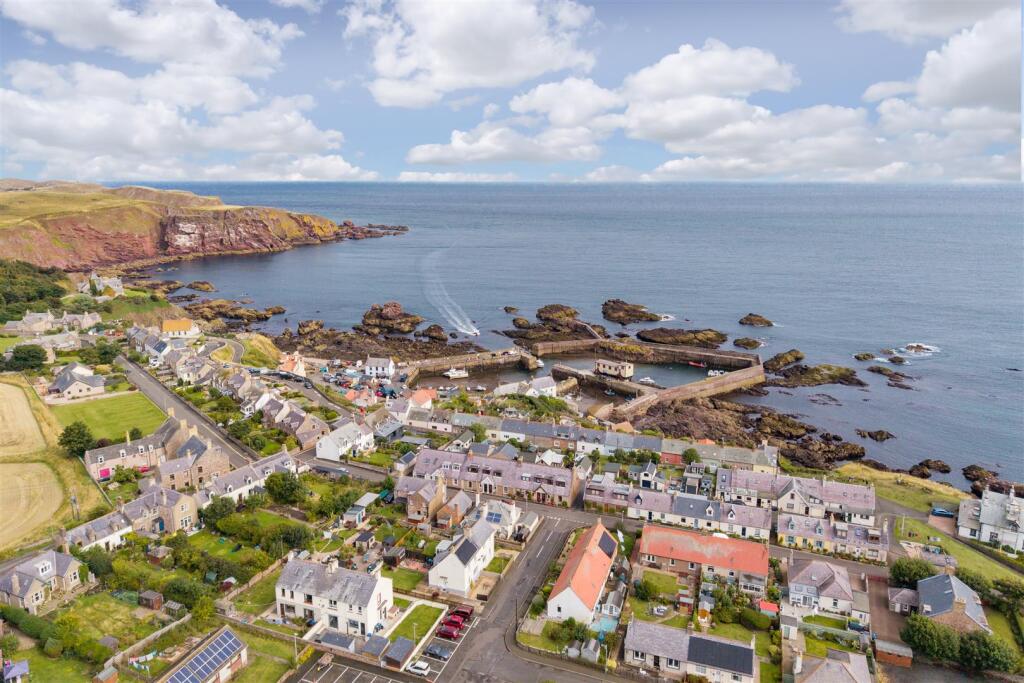 Main image of property: 8 Brierydean, St. Abbs, TD14