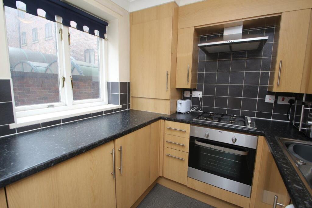 Apartment in Newcastle upon Tyne, Shieldfield - More
