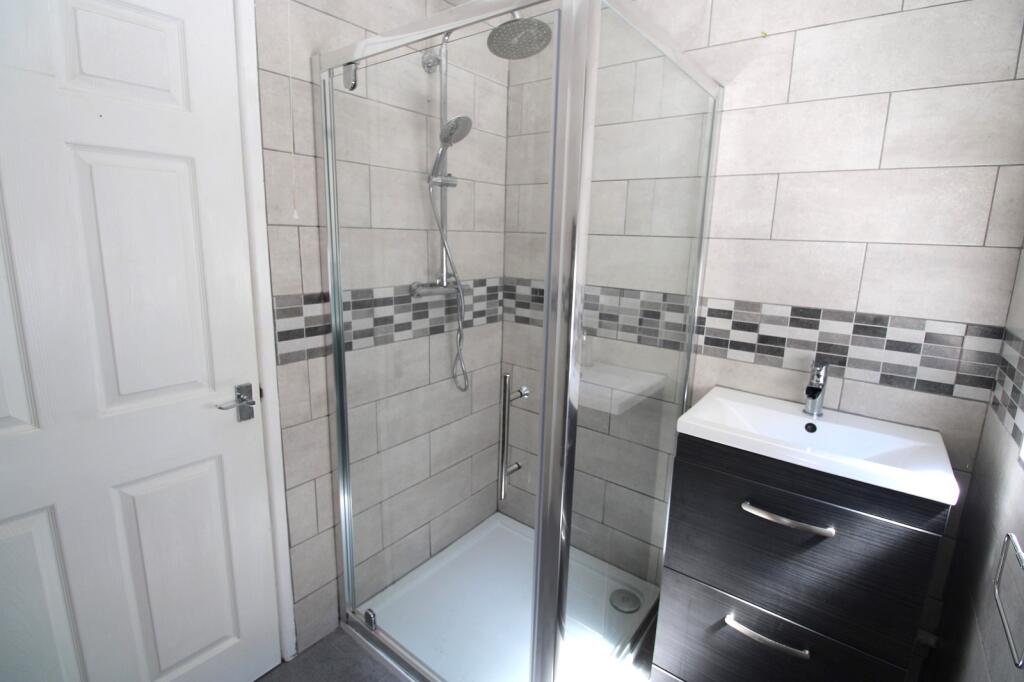 House in Coity - View 4