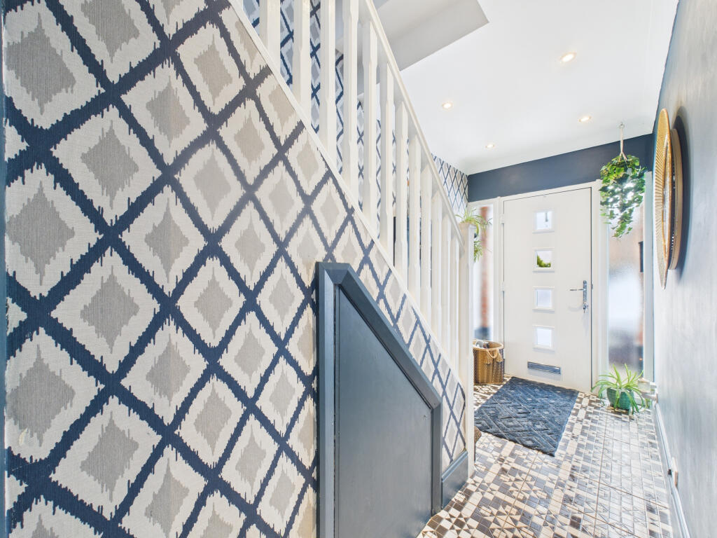House in Hull, Kingston upon Hull - View 3