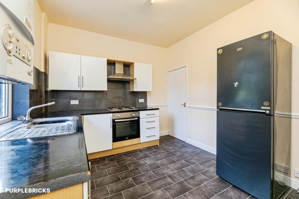 House in Rotherham, South Yorkshire - View 4