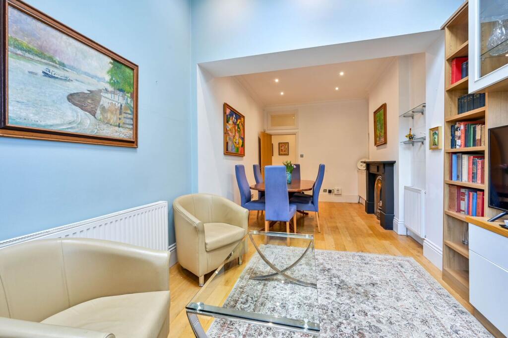 Apartment in London, Royal Borough of Kingston upon Thames - View 4
