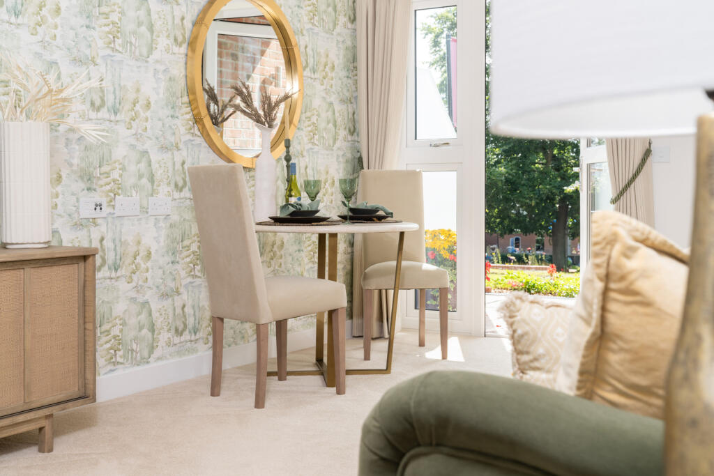 Apartment in Exeter - View 5