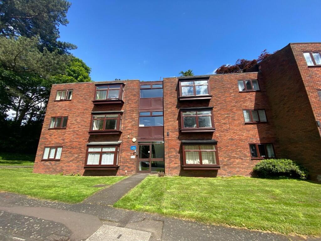 Main image of property: Foxlands Crescent, Wolverhampton, West Midlands, WV4