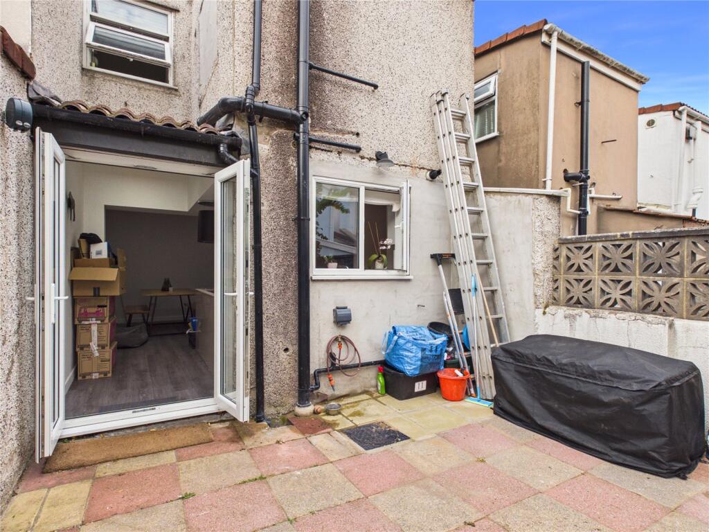 Property photo 11