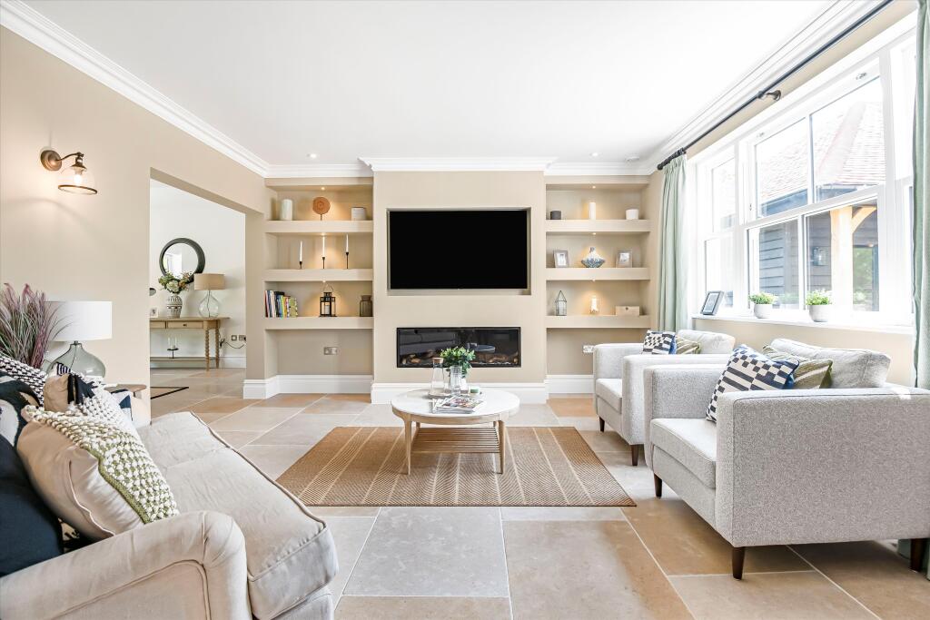 Kingwood Common, Kingwood, Henley-on-Thames, Oxfordshire, RG9 - View 3