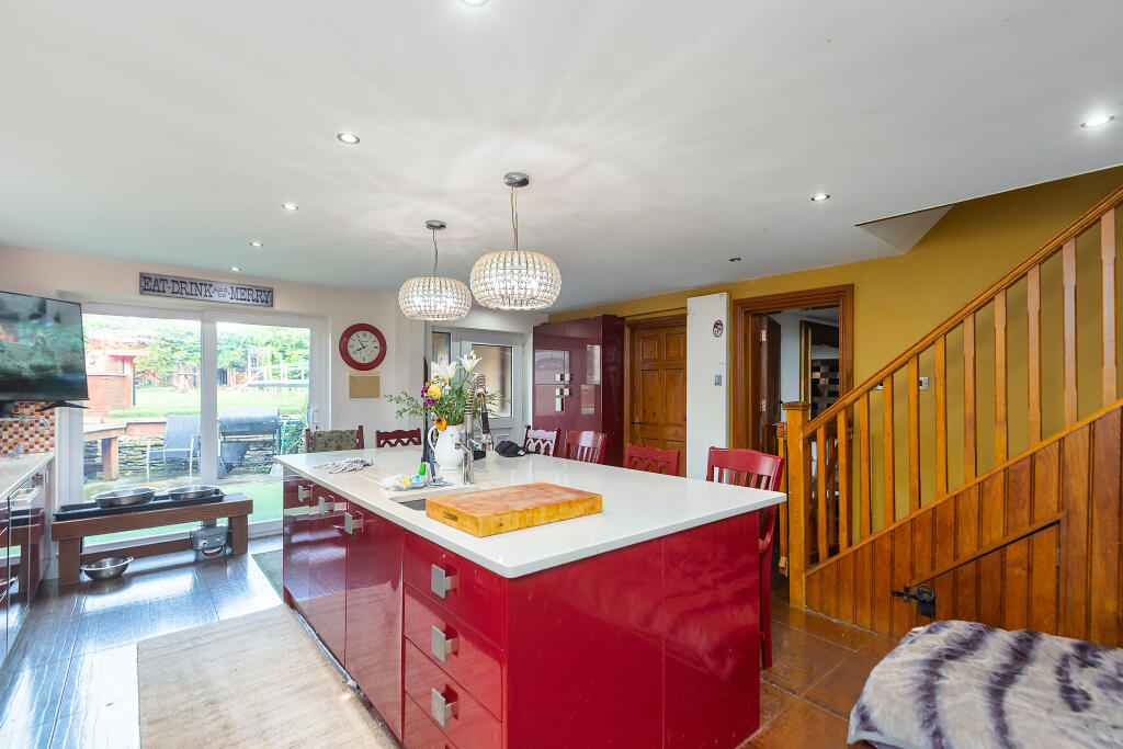 House in Preston, Ingol, Ashton-on-Ribble - More