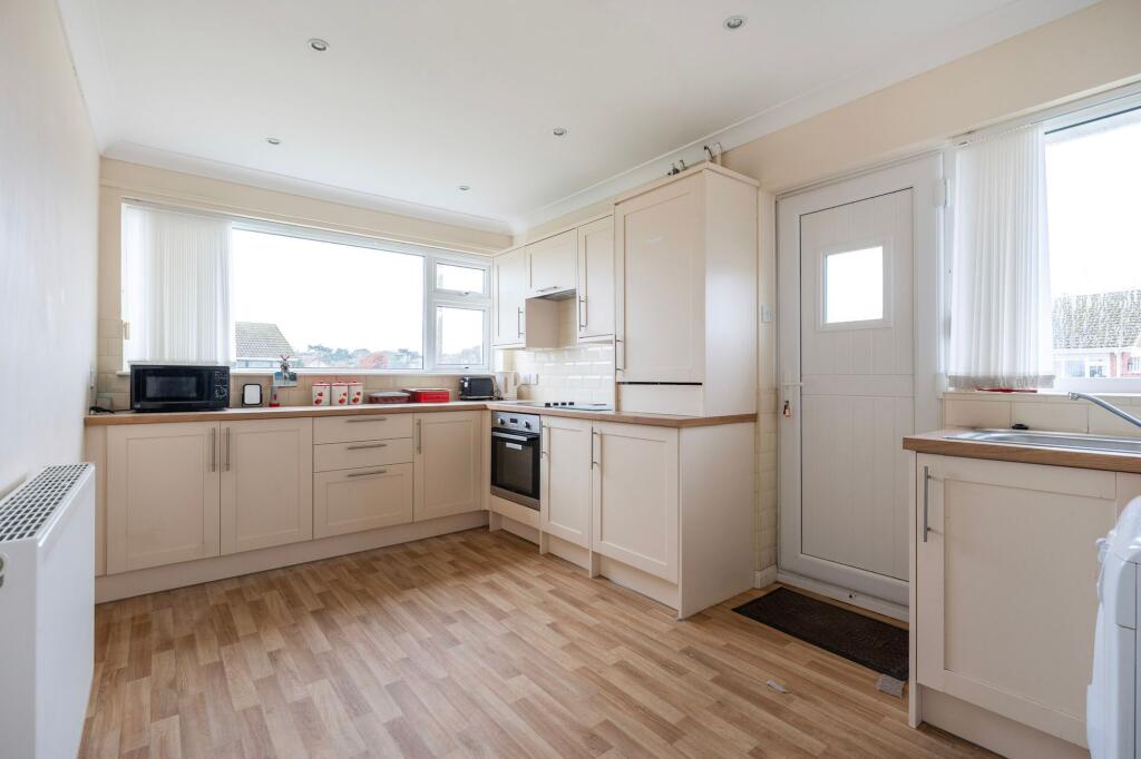 Seafield Road South, Caister-On-Sea photo 2
