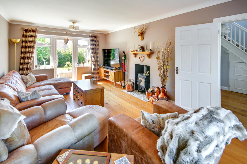 House in Redhill - View 5