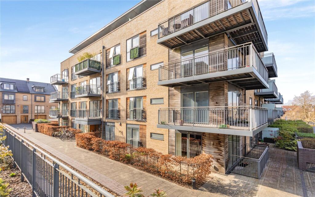 Main image of property: Kingsley Walk, Cambridge, Cambridgeshire, CB5